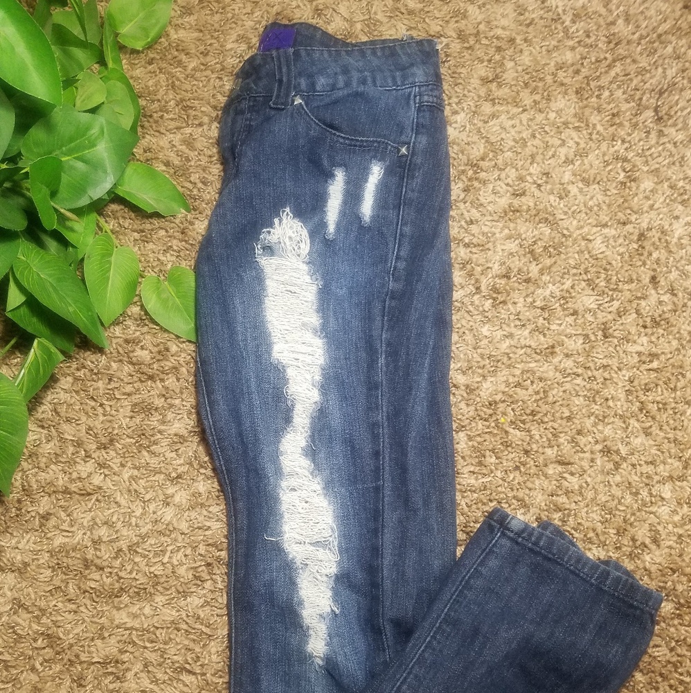 Distressed Dark Denim Skinny Jeans